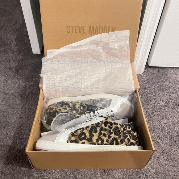 Steve Madden Amalfi Leopard Sneakers 9.5 NWT - Picture 4 of 6